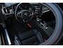 Volvo V90 T6 350pk Plug-In Hybrid Aut AWD Ultimate Dark | Headup display | Panoramadak | Trekhaak | Nappa Leder | Visual Park Assist | Bowers & Wilkens | Preconditioning | 19 Inch | All Seasonbanden | Full Led | Lederlook bekleed dashboard