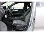 Volvo XC40 T4 Twin Engine 211pk GT Core Bright | Pilot Assist | Camera achter | Elektrische achterklep | Stoel- en stuurverwarming | Blis | 18"All Seasonbanden | Parkeerverwarming | Drive Modes | Apple Carplay | Android Auto