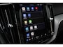 Volvo XC60 T6 Plug-In Hybrid 350pk Aut AWD Plus Black Edition | Panoramadak | 21" | Visual Park Assist | Headup | Open Grid Textiel Leder | Blis | Driver Awareness | Driver Assistance | Harman Kardon | 6,4KW Boordlader | One Pedal Drive | Keyless | Preconditioning