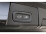 Volvo XC60 T6 Plug-In Hybrid AWD Ultimate Bright | Trekhaak | Panoramadak | Bowers & Wilkins | Headup | Full Led | 20 Inch | All  Seasonbanden | Preconditioning | Lederen bekleding | Stoelventilatie | Stoelmassage | Luchtvering | Visual Park Assist | Elektrisch bedienbare voorstoelen met geheugen | Blis | Google Maps | Google Assistant