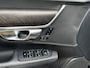 Volvo V90 Cross Country 2.0 D4 Pro / BLIS / Head-up display / Elektrisch panorama dak / Trekhaak /