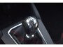 Ford Focus Wagon 1.0 EcoBoost Hybrid ST Line X | Climate Control | Cruise Control | Afneembare Trekhaak | Panoramadak | Winterpakket | Achteruitrij Camera | Apple Carplay/Android Auto |