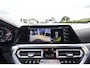 BMW 3-Serie 318i Executive Edition M-Sport | Pano | Camera | 19"