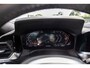 BMW 3-Serie 318i Executive Edition M-Sport | Pano | Camera | 19"