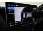 Volkswagen Tiguan 1.5 TSI 150 pk DSG R-Line Business | Panoramadak | Trekhaak | Harman/Kardon | Rondomzicht camera | IQ Light | Head-up display