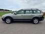 Volvo XC70 3.2 Kinetic / !! YOUNGTIMER !! / Automaat / Leder / Cruise Control / Airco / Stoelverwarming / Trekhaak