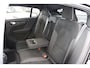 Volvo EC40 Extended Range 252PK Plus 82 kWh | Trekhaak | Nubuck | Climate Pack | Privacy glas