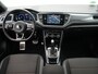 Volkswagen T-Roc 1.5 TSI DSG R-line Virtual cockpit Camera Lane