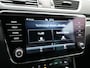 Skoda Superb Combi TSI iV Laurin & Klement Plug In Hybrid 218pk PHEV | Black Optic L&K | Cruise Control | Crystal LED | Keyless | Lederen Sportstoelen Memory & Verwarmd | Apple Carplay | Canton Audio | Navigatie | Verwamd Stuur | DAB |