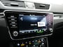 Skoda Superb Combi TSI iV Laurin & Klement Plug In Hybrid 218pk PHEV | Black Optic L&K | Cruise Control | Crystal LED | Keyless | Lederen Sportstoelen Memory & Verwarmd | Apple Carplay | Canton Audio | Navigatie | Verwamd Stuur | DAB |