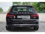 Volvo V90 2.0 T8 Plug-in hybrid AWD Ultra Executive Edition Massage Functie Voorstoelen | Bowers&Wilkins | 360 Graden Parkeercamera | Panoramadak | Keyless Entry