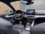 Audi A4 Avant 35 TFSI S-line Automaat | Panoramadak | Adaptieve cruise control | Grootlicht assistentie| Afgevlakt stuurwiel | Climate control | Getint glas | Zwart optiek | Parkeersensoren voor en achter