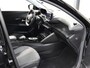 Peugeot 208 100PK Allure | AUTOMAAT | AppleCarplay/Android Auto | Parkeersensoren | FULL LED | Navigatie | Lederen Stuurwiel | Climate Control | Cruise Control | 16" LMV | Isofix | Privacy Glass |