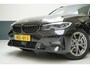 BMW 3-Serie Touring 330e Business Edition Plus | Adaptive cruise | Trekhaak | Sportstoelen | Apple Carplay