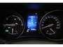 Toyota C-HR 1.8 Hybrid Adventure | Treeplanken | Leder | Dodehoek detectie | JBL | Navigatie | Stoelverwarming | Keyless | Adaptive Cruise | 18 inch | Clima | Parkeersensoren voor/achter | Camera