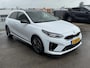 Kia Ceed 1.0 T-GDi GT-Line Schuif/kanteldak, Stoel- & Stuurwiel verwarmd, NL-auto, Navigatie, Achteruitrijcamera, Smart Key, Climate control
