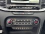 Kia Ceed 1.0 T-GDi GT-Line Schuif/kanteldak, Stoel- & Stuurwiel verwarmd, NL-auto, Navigatie, Achteruitrijcamera, Smart Key, Climate control