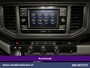 Volkswagen Crafter 2.0 TDI 140pk Automaat L4H3 L3H2 Euro6 Airco | Camera | Apple Carplay | Cruisecontrol Android Auto, Stoelverwarming, Bijrijdersbank, 3000kg trekvermogen