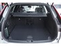 Volvo XC60 2.0 T6 Plug-in hybrid AWD Ultimate Dark | 2250 kg Trekgewicht | Nappa Leder Sportstoelen | 21" velgen | Harman / Kardon | Schuifdak |