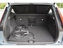 Volvo XC40 1.5 T4 Plug-in hybrid Plus Bright Adaptieve Cruise Control | Navigatie | Parkeercamera Achter | Verwarmbare Voorstoelen