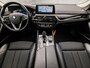 BMW 5-Serie Touring 520d High Executive Sportline 191Pk Automaat (APPLE CARPLAY, LEDER, SFEERVERLICHTING, GETINT GLAS, ELEK SPORTSTOELEN, STOELVERWARMING, VIRTUAL COCKPIT, NIEUWE APK, NIEUWSTAAT)