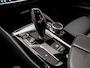 BMW 5-Serie Touring 520d High Executive Sportline 191Pk Automaat (APPLE CARPLAY, LEDER, SFEERVERLICHTING, GETINT GLAS, ELEK SPORTSTOELEN, STOELVERWARMING, VIRTUAL COCKPIT, NIEUWE APK, NIEUWSTAAT)