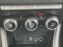 Renault Captur 1.6 E-Tech full hybrid 145 evolution Automaat / Dealer onderhouden / Navigatie / Apple Carplay Android / Climate Control / 17" LM wielen met All Season banden /