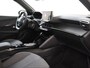 Peugeot 2008 1.2 Hybrid 136 Allure | Stoelverwarming | Remote services | Parkeersensoren achter | Cruise control | Automatisch dimmende binnenspiegel |