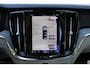 Volvo S60 Recharge T6 AWD Ultimate Bright | Bowers & Wilkins Audiosysteem | Panoramadak met  Schuif-/Kantelfunctie | Nappaleer Met Ventilatie | Verwarmbare Voorstoelen met massagefunctie | Adaptieve Cruise Control Met Pilot Assist | 4-Zone Electronic Climate Control | Volvo Guard Alarm | Grafisch Head-up Display | Gelamineerde Zijruiten Rondom