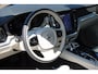 Volvo S60 Recharge T6 AWD Ultimate Bright | Bowers & Wilkins Audiosysteem | Panoramadak met  Schuif-/Kantelfunctie | Nappaleer Met Ventilatie | Verwarmbare Voorstoelen met massagefunctie | Adaptieve Cruise Control Met Pilot Assist | 4-Zone Electronic Climate Control | Volvo Guard Alarm | Grafisch Head-up Display | Gelamineerde Zijruiten Rondom
