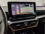 CUPRA Leon 1.4 e-Hybrid VZ Sport 245Pk Automaat (APPLE CARPLAY, GROOT NAVI, MEMORY SEATS, KUIPSTOELEN, SFEERVERLICHTING, STUUR/STOELVERWARMING, CAMERA, LEDER, ADAPTIVE CRUISE, KEYLESS, NIEUWSTAAT)
