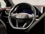 CUPRA Leon 1.4 e-Hybrid VZ Sport 245Pk Automaat (APPLE CARPLAY, GROOT NAVI, MEMORY SEATS, KUIPSTOELEN, SFEERVERLICHTING, STUUR/STOELVERWARMING, CAMERA, LEDER, ADAPTIVE CRUISE, KEYLESS, NIEUWSTAAT)