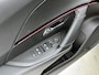 Peugeot e-2008 SUV EV GT 50 kWh 136pk | Accu SOH 92,6% | Navigatie | Schuif-/Kanteldak | Achteruitrijcamera | Full Led koplampen | 3D Cockpit | Climate Control | Adaptieve Cruise Control | Half Lederen sportstoelen | Parkeersensoren v+a | Keyless | Apple Carplay / Android Auto | DAB+ radio | Donker getint glas | 17" lichtmetalen velgen |