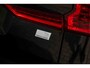 Volvo XC60 2.0 T6 Plug-in hybrid AWD Plus Dark | Trekhaak | Adapt Cruise | Stoel-stuurwiel-achterbankverwarming | Park assist voor en achter | 360 Camera |