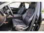Volvo XC60 2.0 T6 Plug-in hybrid AWD Plus Dark | Trekhaak | Adapt Cruise | Stoel-stuurwiel-achterbankverwarming | Park assist voor en achter | 360 Camera |