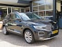 Volkswagen T-Roc 1.0 TSI 115pk STYLE / Digitaal dash. / Led / Elec.achterklep / Camera / 17 Inch / BOVAG garantie