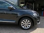 Volkswagen T-Roc 1.0 TSI 115pk STYLE / Digitaal dash. / Led / Elec.achterklep / Camera / 17 Inch / BOVAG garantie