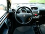 Peugeot 107 1.0 Active 5-deurs Airco LED Zuinig A-Label 2e eig. Facelift model