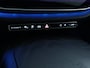 Mercedes-Benz E-klasse 300 e 4MATIC AMG NIghtpack Plug-In Hybride | Panoramadak | Burmester® | Trekhaak | Rijassistentiepakket plus | 360 gr Camera | Memory | Inclusief 24 maanden Mercedes-Benz Certified garantie voor Europa.