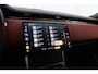Land Rover Range Rover 4.4 P615 SV | Rear Seat Entertaiment | British Racing Green | Bi-Color Interior | 23 Inch | Meridian Signature | NL-Auto