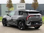 Kia EV3 GT-PlusLine 81.4 kWh | ANWB private lease actietarief vanaf €649,- per maand! | | Nu beschikbaar voor proefritten! | 563 km WLTP-actieradius | €3.000,- inruilvoordeel | 128kW laadvermogen | Elektrisch verstelbare voorstoelen incl. geheugenfunctie | Schuif-/kanteldak | Dodehoekcamera + 360 camera | Stoelverwarming voor- en achter | Stoelventilatie | Harman/Kardon premium geluidsinstallatie