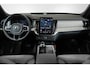 Volvo XC90 T8 Plug-in hybrid AWD Ultra Dark | Panoramadak | Luchtvering | Premium audio by  Bowers & Wilkins | Verwarmbare en ventileerbare voorstoelen | Verwarmbaar stuurwiel | Verwarmbare achterbank | Rondom zichtcamera | 21 inch Lichtmetalen velgen