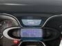 Renault Captur TCe 90 Dynamique | Achteruitrijcamera | Parkeersensoren achter | Navigatie systeem | Cruise control |  DAB | Automatische airco |