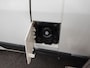 Peugeot Boxer 335 2.2 HDI L2H2 Airco Camera Glasresteel 3 persoons Trekhaak
