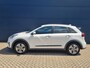 Kia Niro EV e-Niro 64kWh 204pk DynamicLine | Trekhaak | All Season Banden | Climate Control | Camera | Dealer Onderhouden |