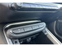Jeep Avenger 1.2 110pk e-Hybrid Summit | Navigatie via App | Adapt. Cruise Control | Stoel/Stuurverw. | Climate Control | Carplay | LMV 18 inch