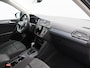 Volkswagen Tiguan 1.5 TSi 150 Pk Automaat Life Business | Camera | Carplay | Elektrische Achterklep | Privacy Glass | Stoel Verwarming | Navigatiesysteem | 17 Inch