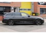 BMW 3-Serie Touring 320i Executive Edition M-sport. lane assist. adaptive cruise