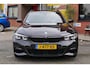BMW 3-Serie Touring 320i Executive Edition M-sport. lane assist. adaptive cruise