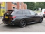 BMW 3-Serie Touring 320i Executive Edition M-sport. lane assist. adaptive cruise